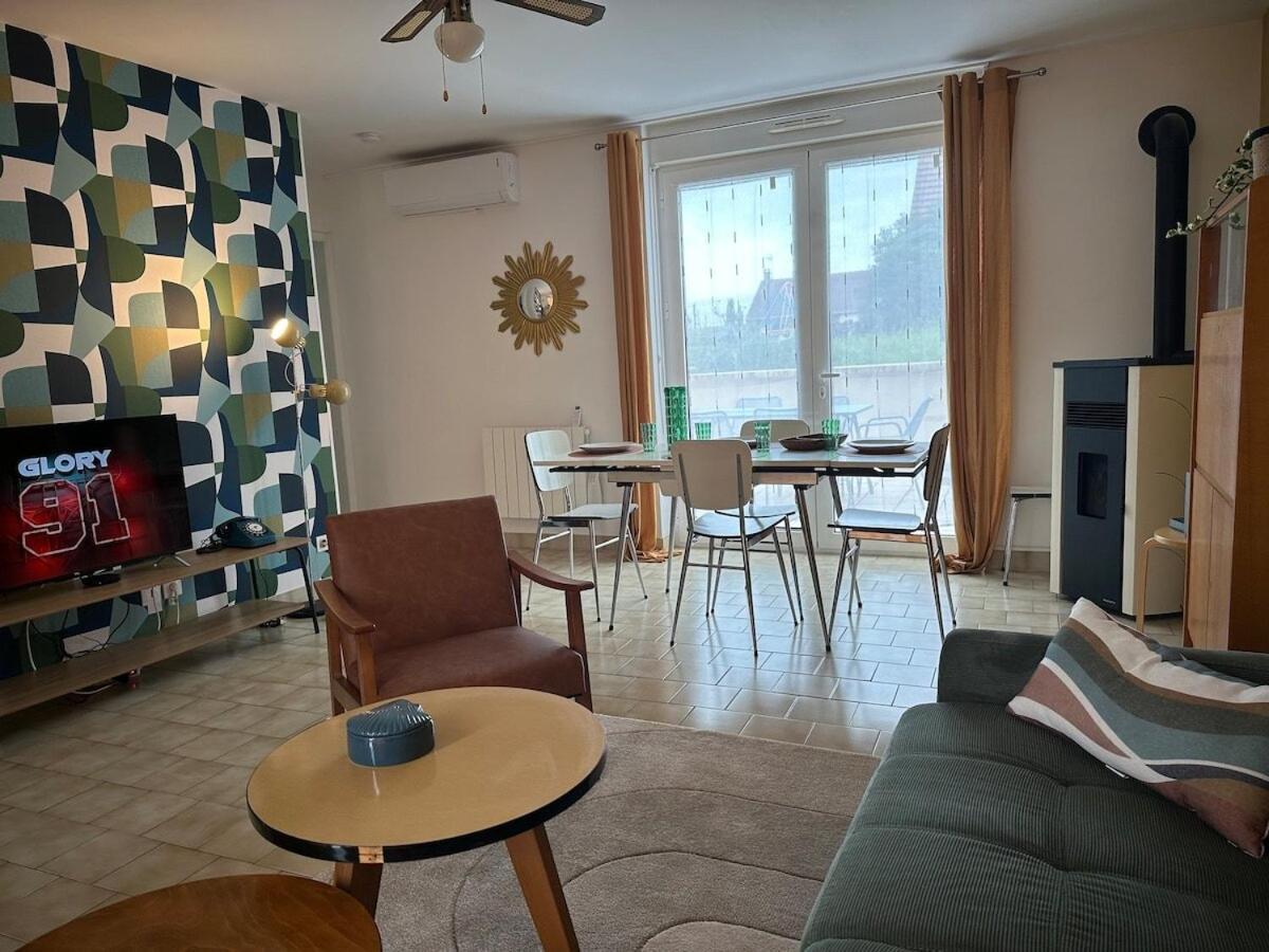 Maison Seventies Climatisee, Parking Prive Chablis Luaran gambar